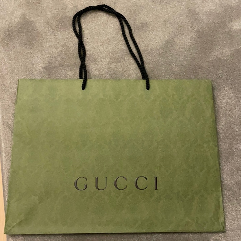 Original Gucci shopping bag